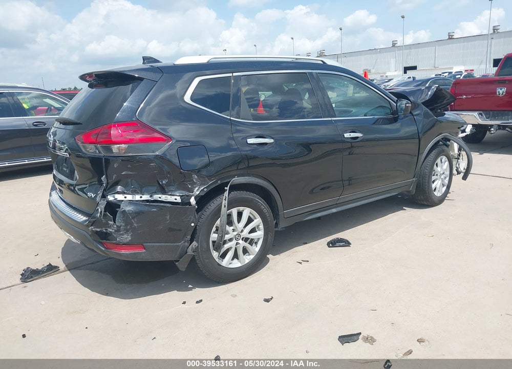 2017 NISSAN ROGUE SV VIN: KNMAT2MT6HP612170