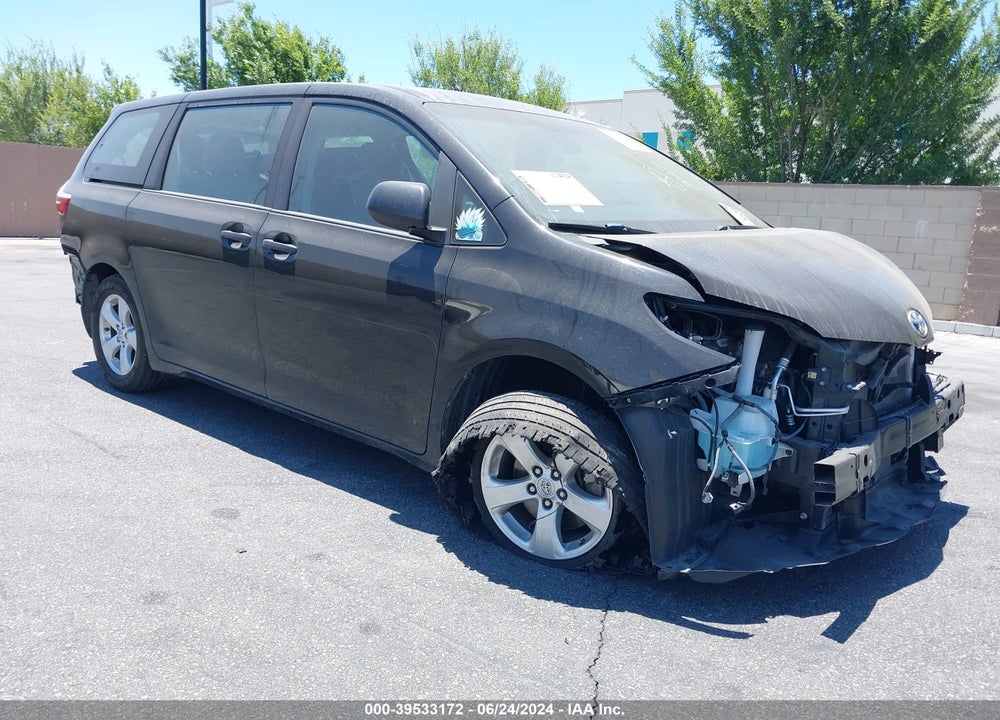 2015 TOYOTA SIENNA L 7 PASSENGER VIN: 5TDZK3DC2FS644693