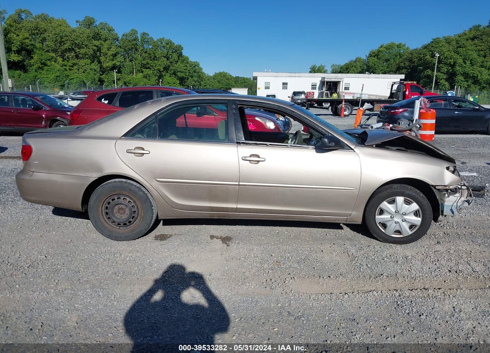 2005 TOYOTA CAMRY STD/ VIN: 4T1BE32K35U522157