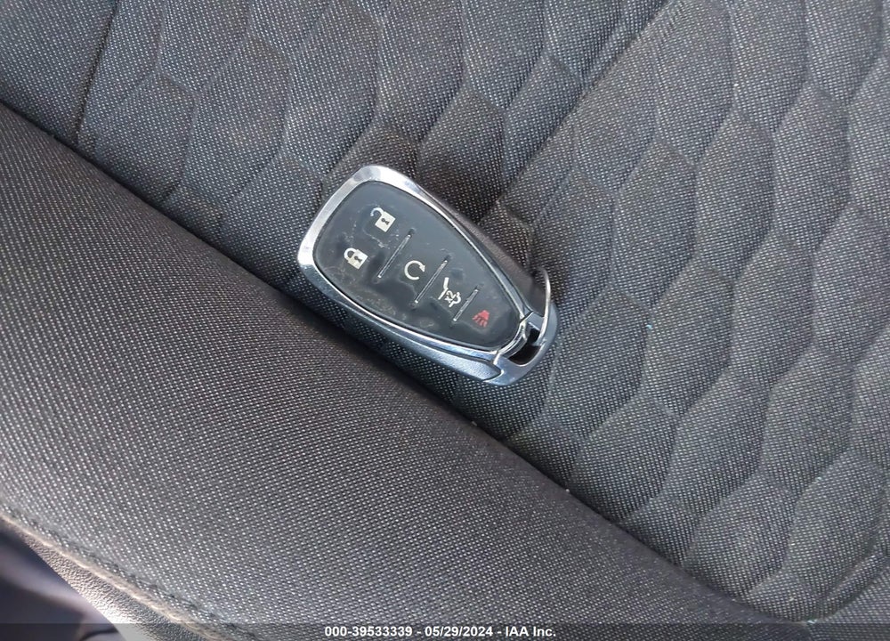 2019 CHEVROLET EQUINOX LT VIN: 3GNAXJEVXKS593301