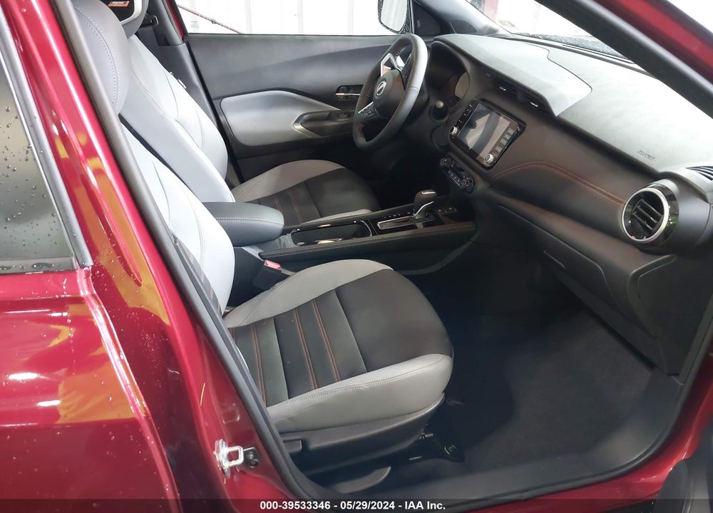 2024 NISSAN KICKS SR XTRONIC CVT VIN: 3N1CP5DV8RL536581