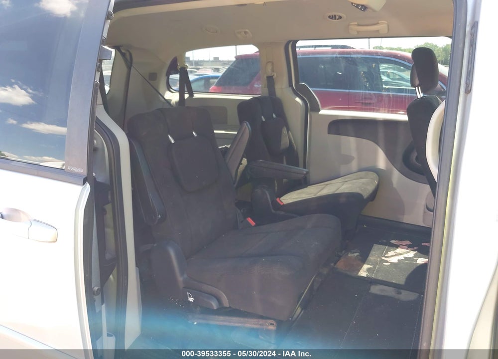 2012 DODGE GRAND CARAVAN SXT VIN: 2C4RDGCG8CR198480