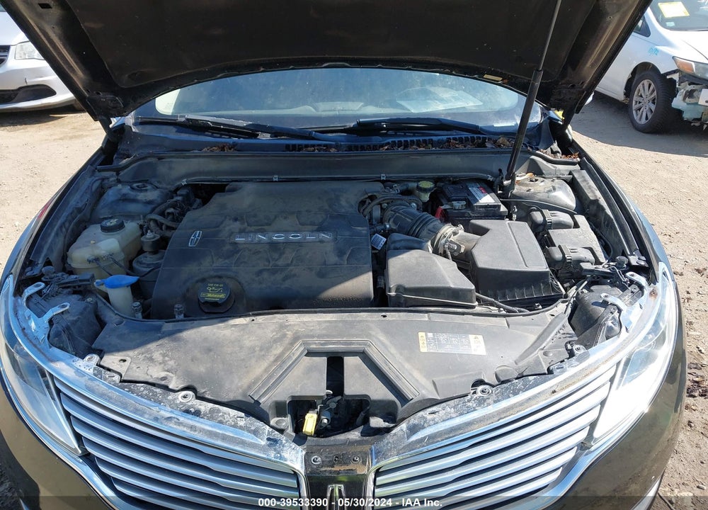 2014 LINCOLN MKZ VIN: 3LN6L2JK5ER802527