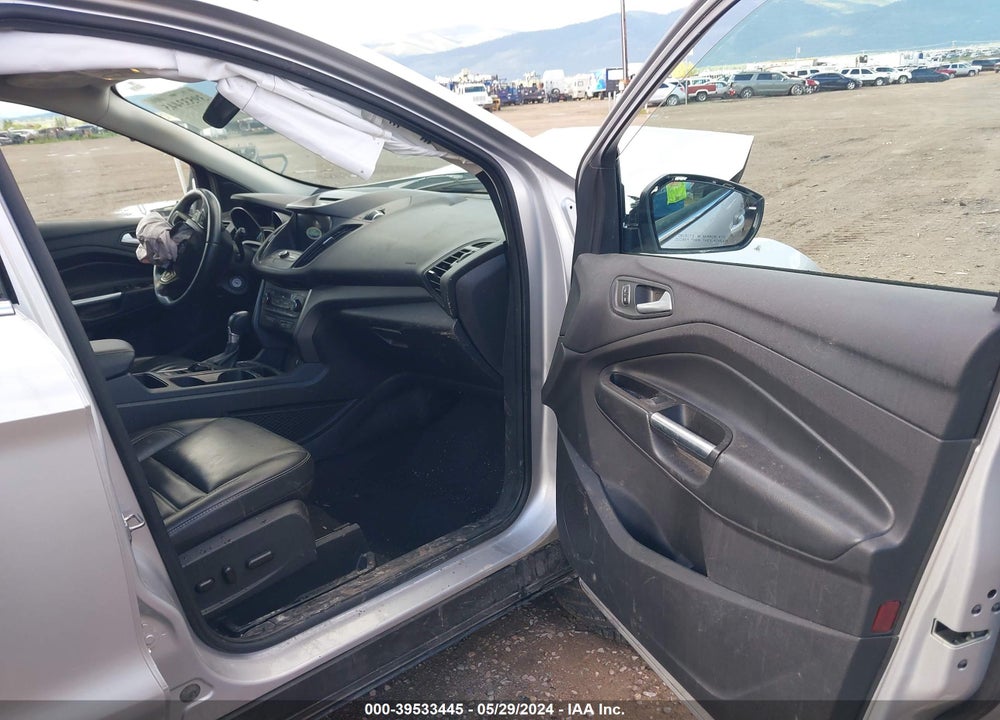 2017 FORD ESCAPE SE VIN: 1FMCU9G96HUD43194