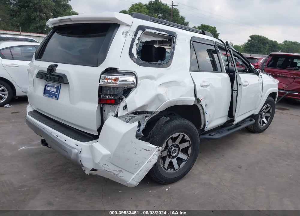 2021 TOYOTA 4RUNNER TRD OFF ROAD PREMIUM VIN: JTERU5JR8M5840151