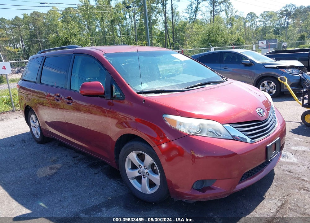 2011 TOYOTA SIENNA LE V6 VIN: 5TDKK3DC2BS048804