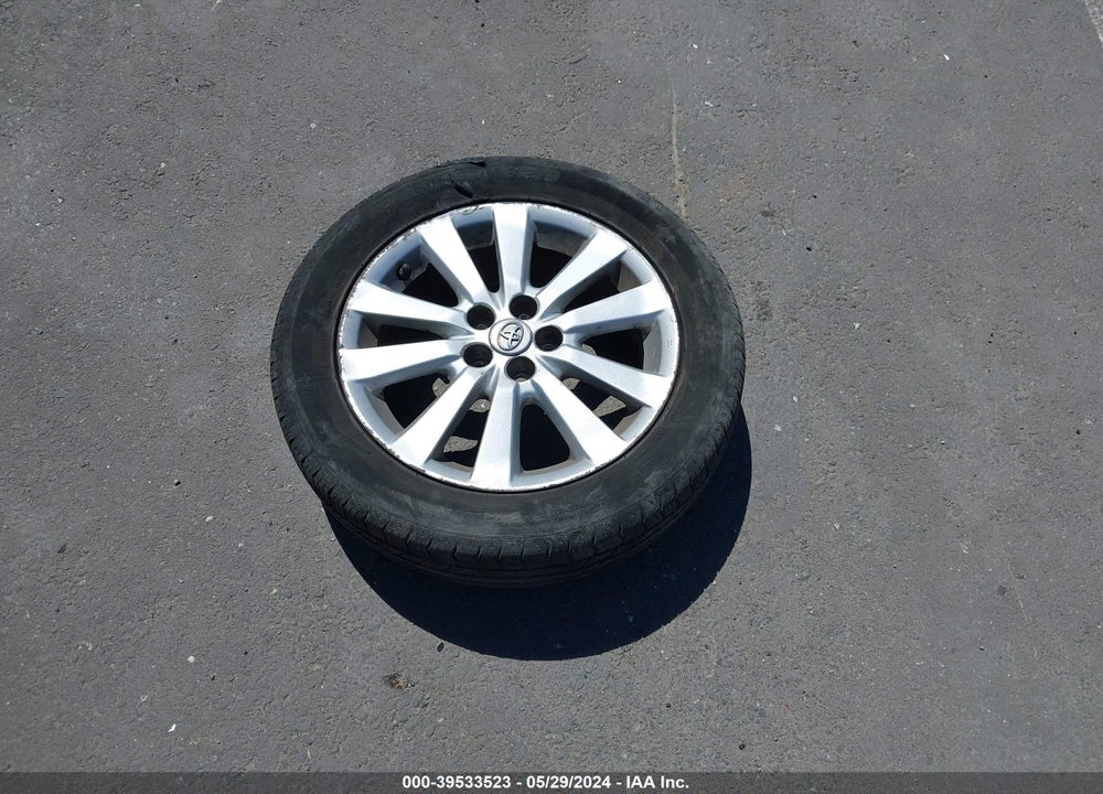 2010 TOYOTA COROLLA LE VIN: 2T1BU4EE7AC413873