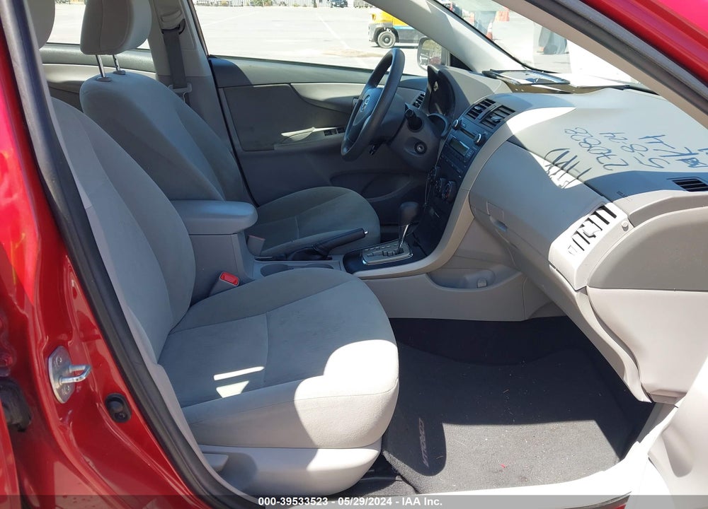 2010 TOYOTA COROLLA LE VIN: 2T1BU4EE7AC413873