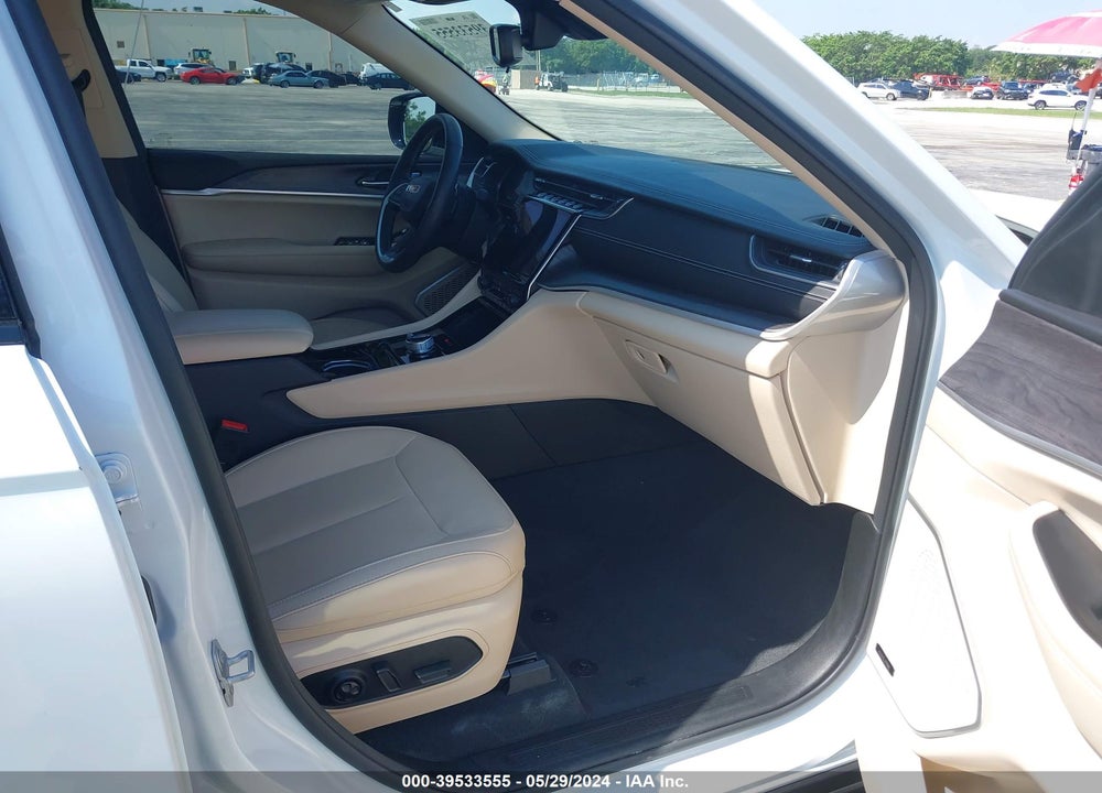 2022 JEEP GRAND CHEROKEE L LIMITED 4X4 VIN: 1C4RJKBG1N8506648