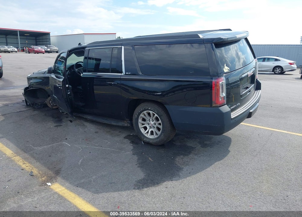 2019 GMC YUKON XL SLT VIN: 1GKS2GKC3KR158385