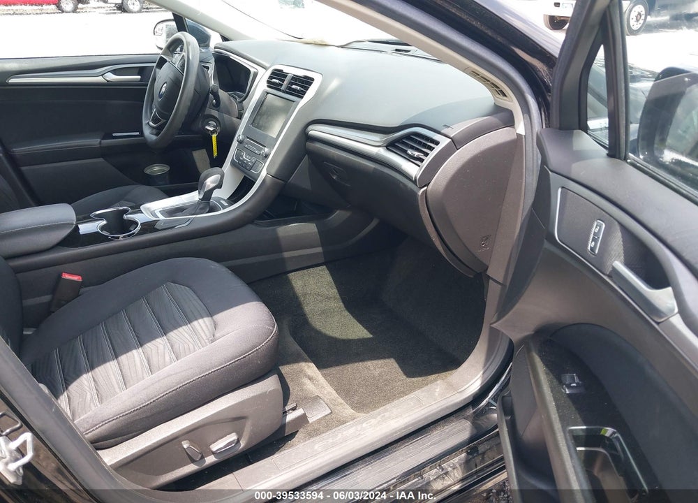 2016 FORD FUSION SE VIN: 1FA6P0H72G5135992