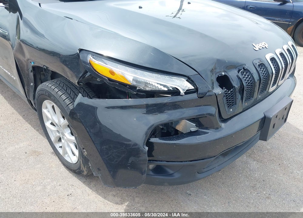 2016 JEEP CHEROKEE LATITUDE VIN: 1C4PJLCB5GW303535