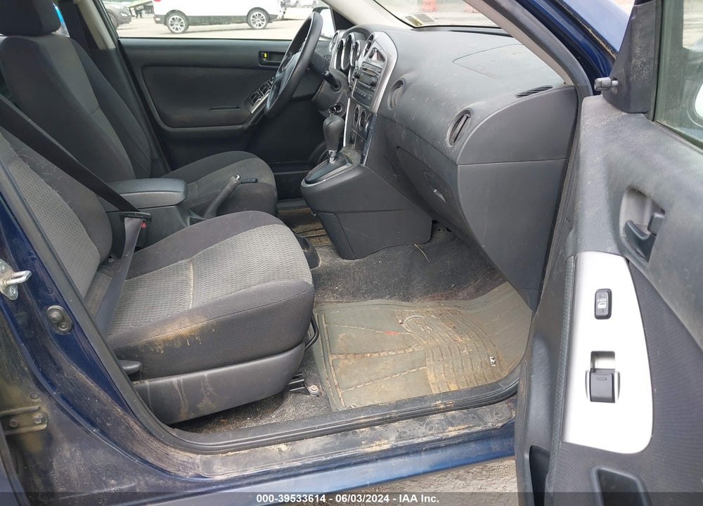 2007 TOYOTA MATRIX VIN: 2T1KR32EX7C656408