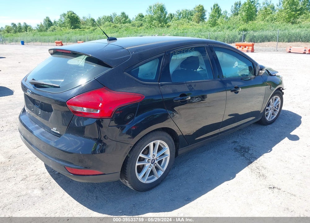 2016 FORD FOCUS SE VIN: 1FADP3K29GL263518