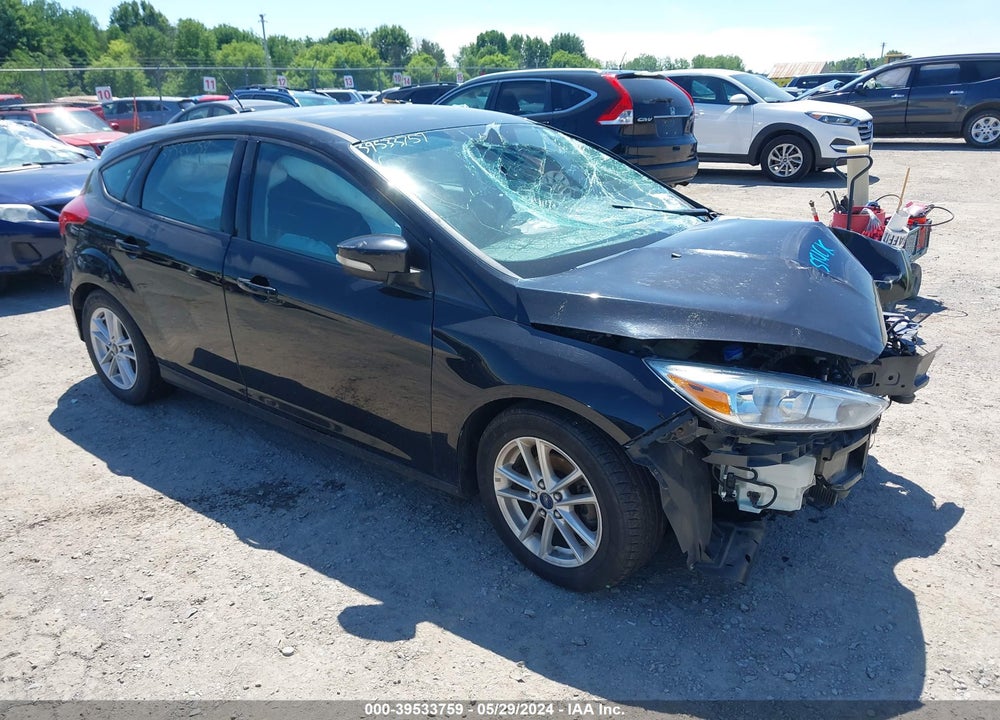 2016 FORD FOCUS SE VIN: 1FADP3K29GL263518