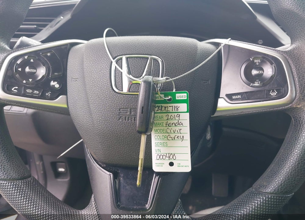 2019 HONDA CIVIC LX VIN: 19XFC2F6XKE000400