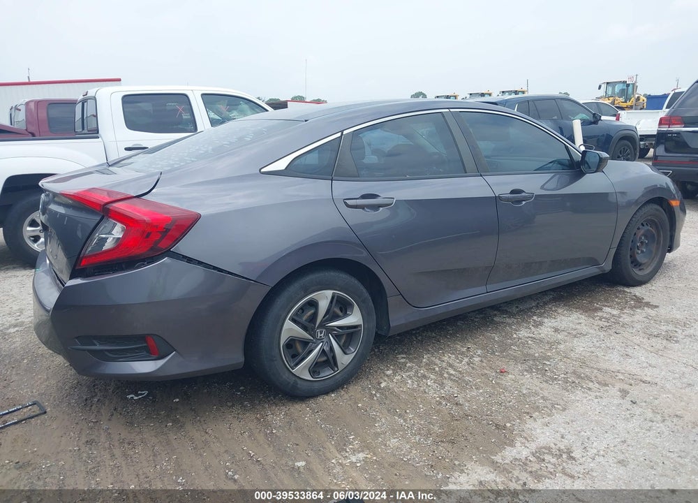2019 HONDA CIVIC LX VIN: 19XFC2F6XKE000400