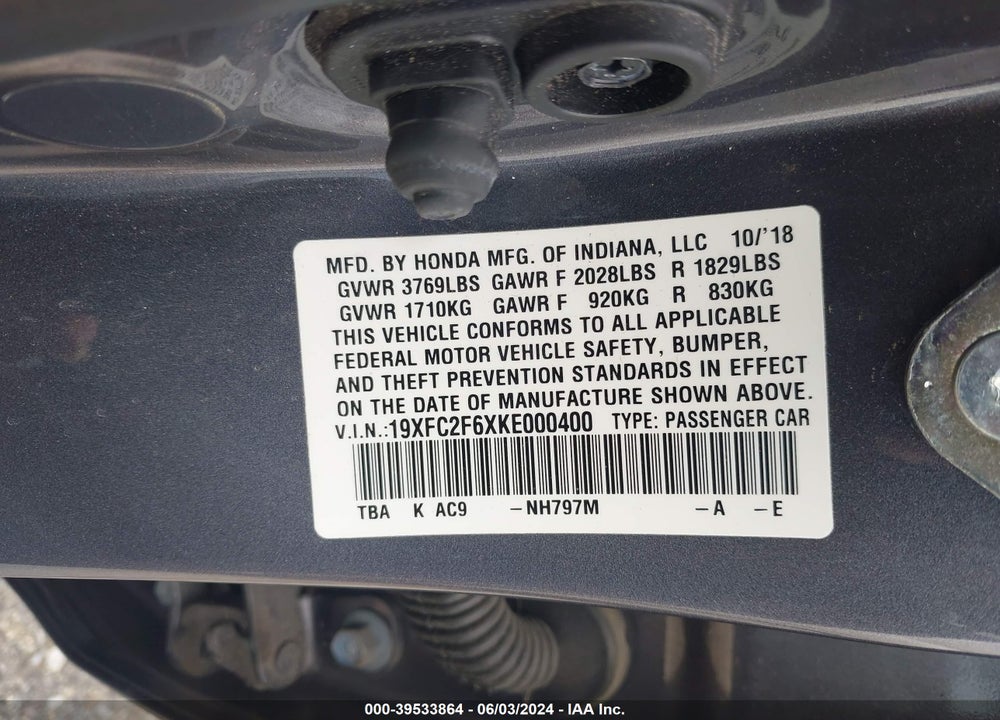 2019 HONDA CIVIC LX VIN: 19XFC2F6XKE000400