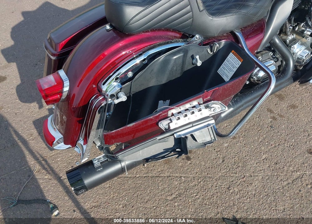 2014 HARLEY-DAVIDSON FLHTK ELECTRA GLIDE ULTRA LTD VIN: 1HD1KEL18EB693605