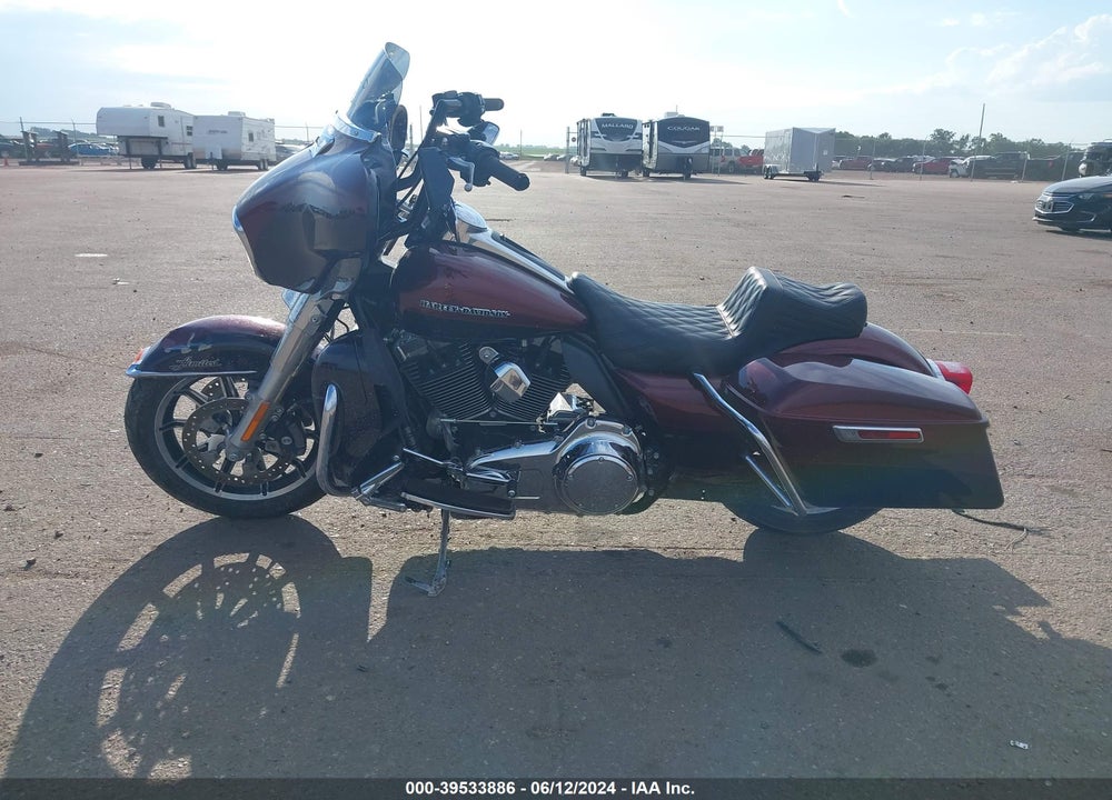 2014 HARLEY-DAVIDSON FLHTK ELECTRA GLIDE ULTRA LTD VIN: 1HD1KEL18EB693605