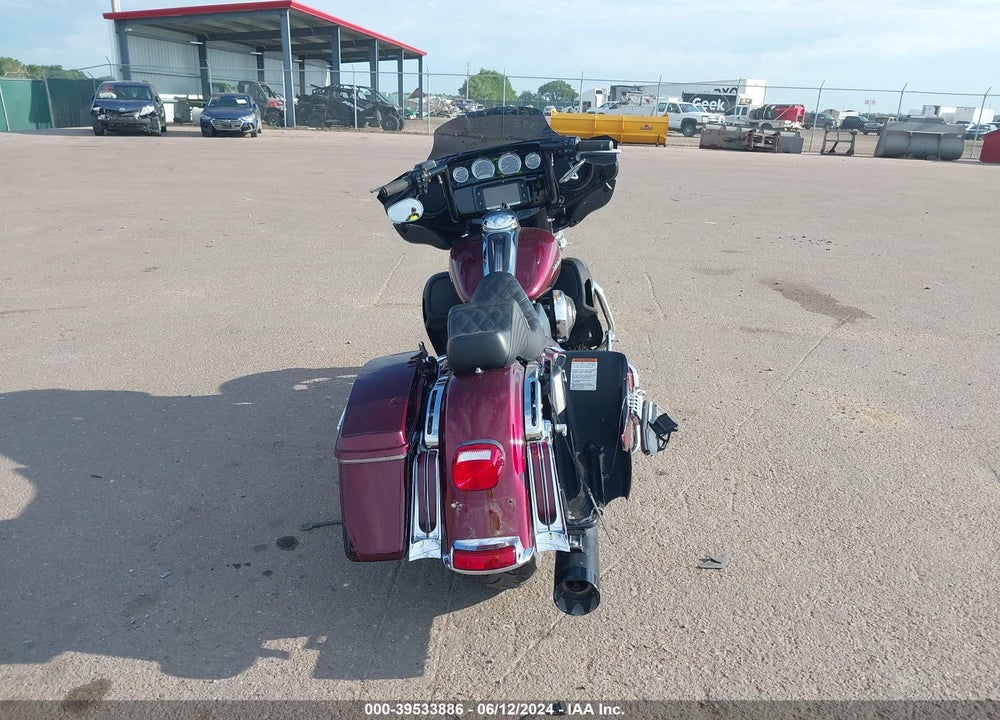2014 HARLEY-DAVIDSON FLHTK ELECTRA GLIDE ULTRA LTD VIN: 1HD1KEL18EB693605