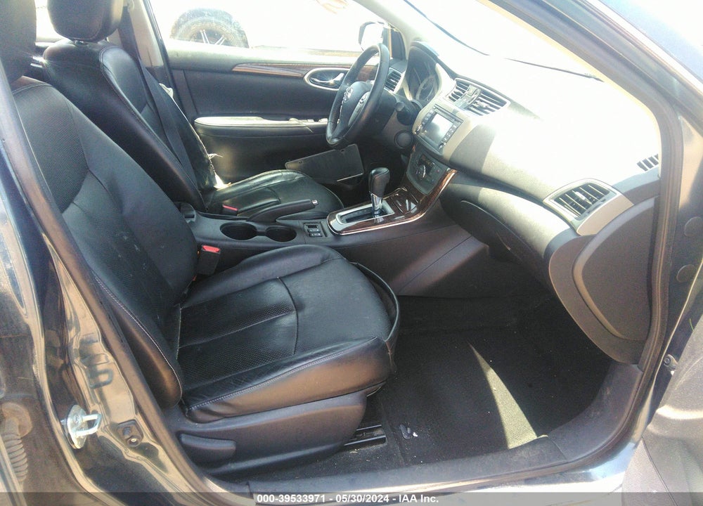 2014 NISSAN SENTRA SL VIN: 3N1AB7AP1EL610151