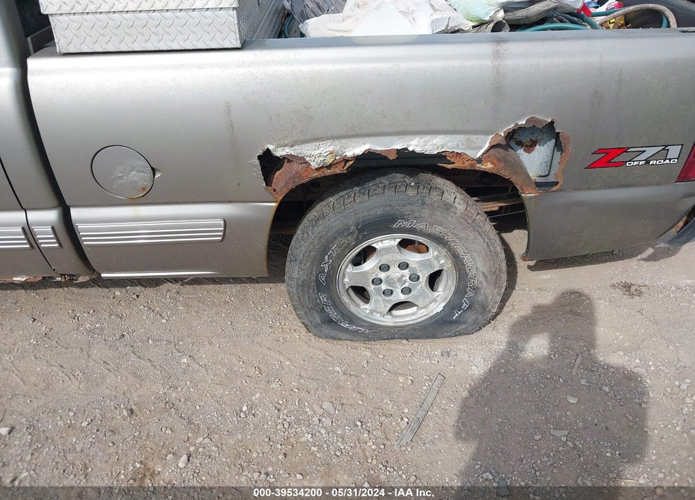 2001 CHEVROLET SILVERADO 1500 LT VIN: 1GCEK19TX1Z127256
