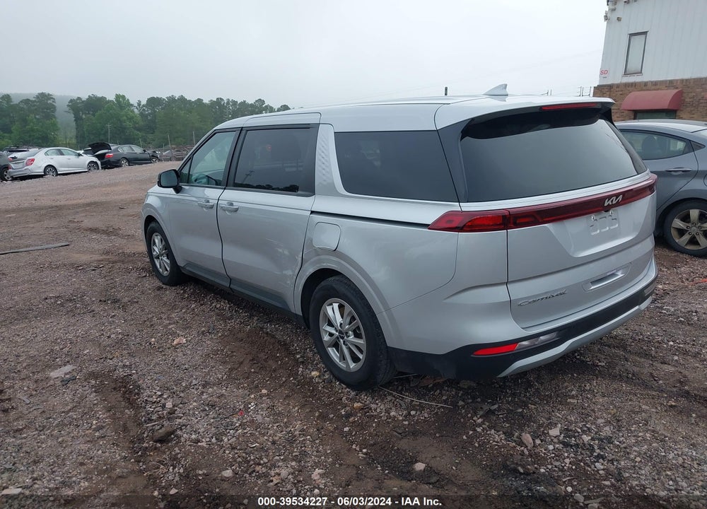 2022 KIA CARNIVAL MPV LX VIN: KNDNB4H30N6117734
