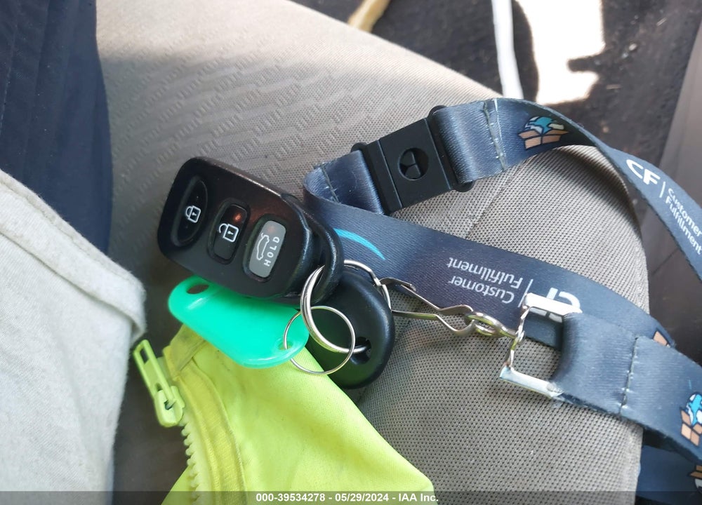 2015 HYUNDAI ELANTRA SE VIN: KMHDH4AE6FU326958