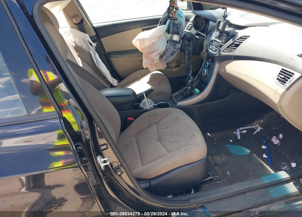 2015 HYUNDAI ELANTRA SE VIN: KMHDH4AE6FU326958
