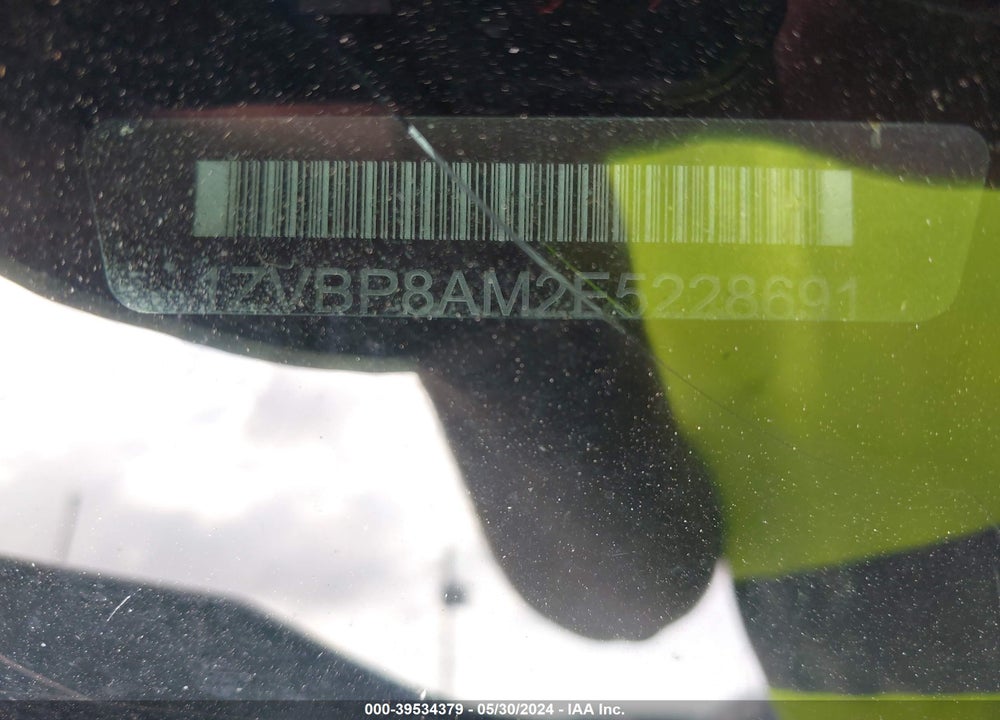 2014 FORD MUSTANG V6 VIN: 1ZVBP8AM2E5228691