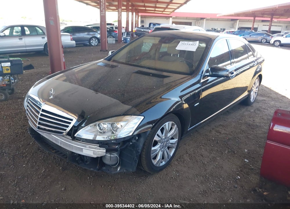 2010 MERCEDES-BENZ S 400 HYBRID VIN: WDDNG9FB4AA311902