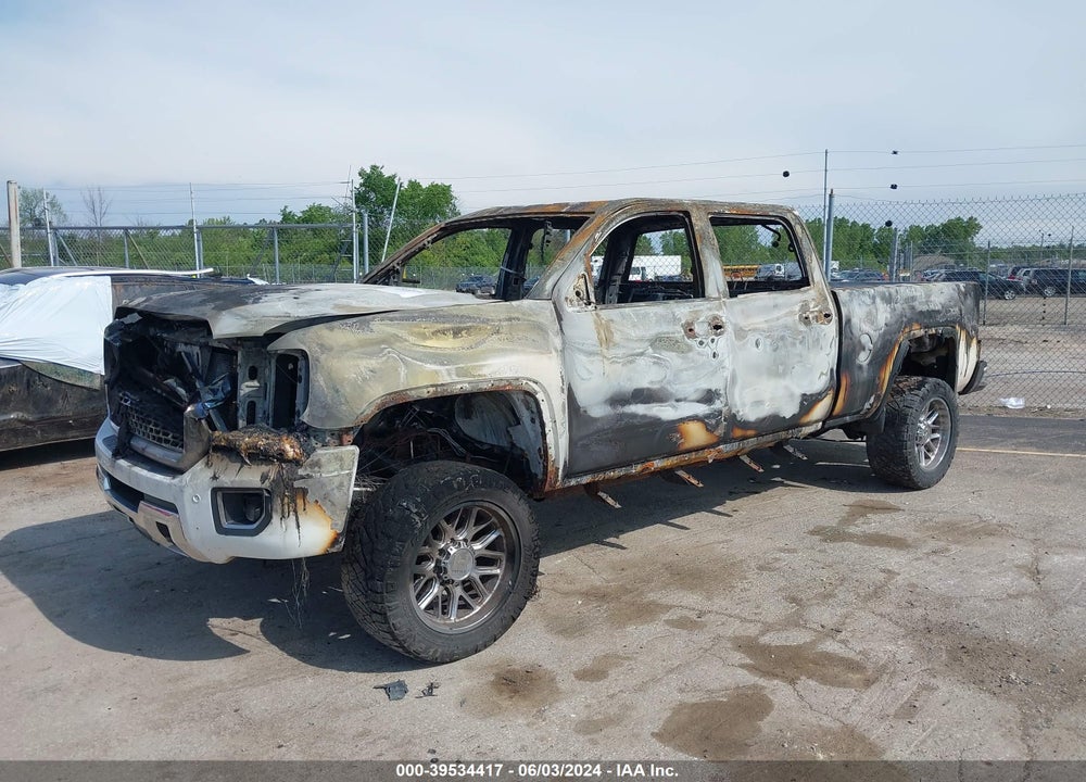 2015 GMC SIERRA 2500HD DENALI VIN: 1GT120E8XFF534254