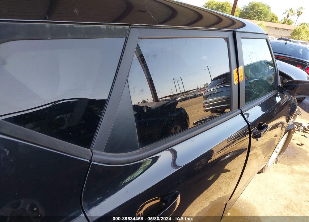 2023 KIA SOUL LX VIN: KNDJ23AU4P7854766