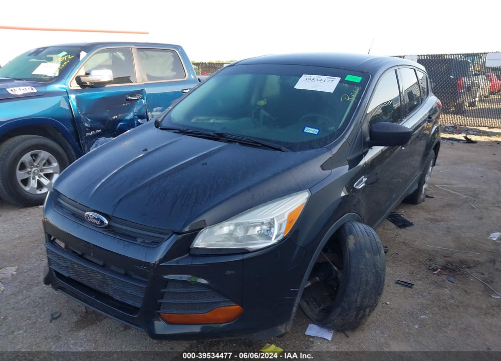 2014 FORD ESCAPE S VIN: 1FMCU0F70EUB15067