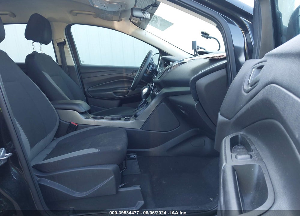 2014 FORD ESCAPE S VIN: 1FMCU0F70EUB15067