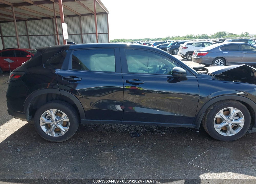 2024 HONDA HR-V 2WD LX VIN: 3CZRZ1H38RM735296