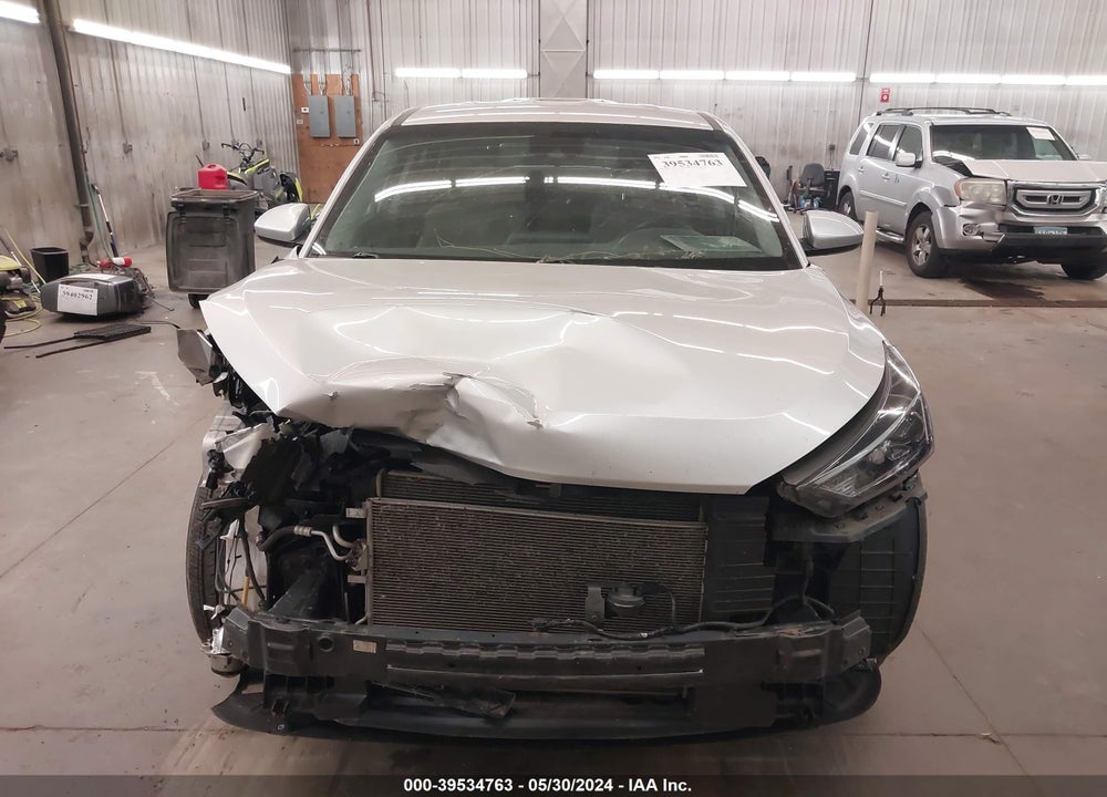 2019 HYUNDAI TUCSON SE VIN: KM8J2CA4XKU866913