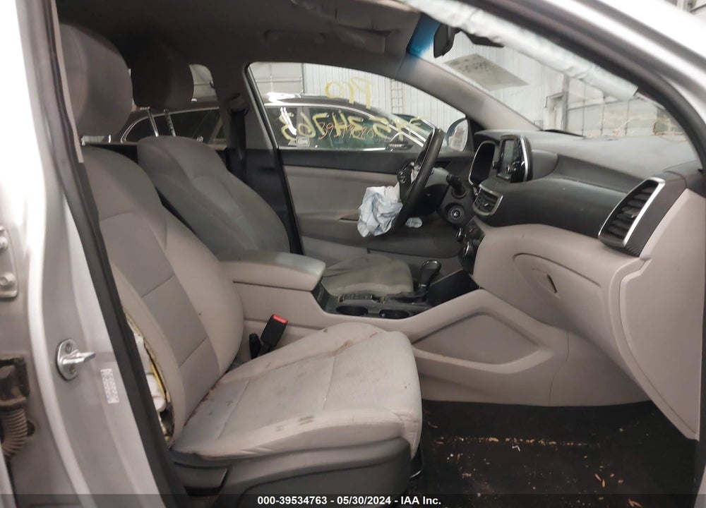 2019 HYUNDAI TUCSON SE VIN: KM8J2CA4XKU866913