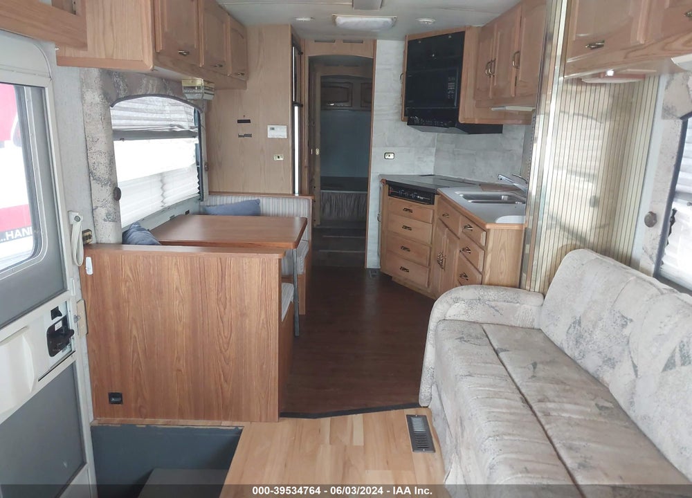 1993 SPARTAN MOTORS MOTORHOME VIN: 4S7UT9J19PC008996