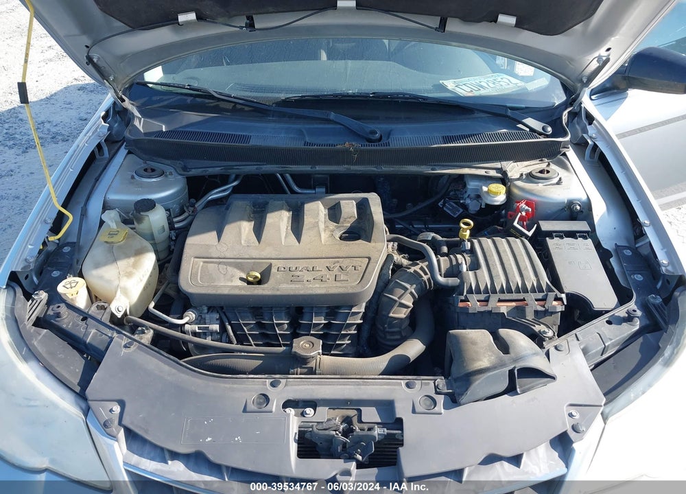 2010 CHRYSLER SEBRING TOURING VIN: 1C3CC4FB0AN125951