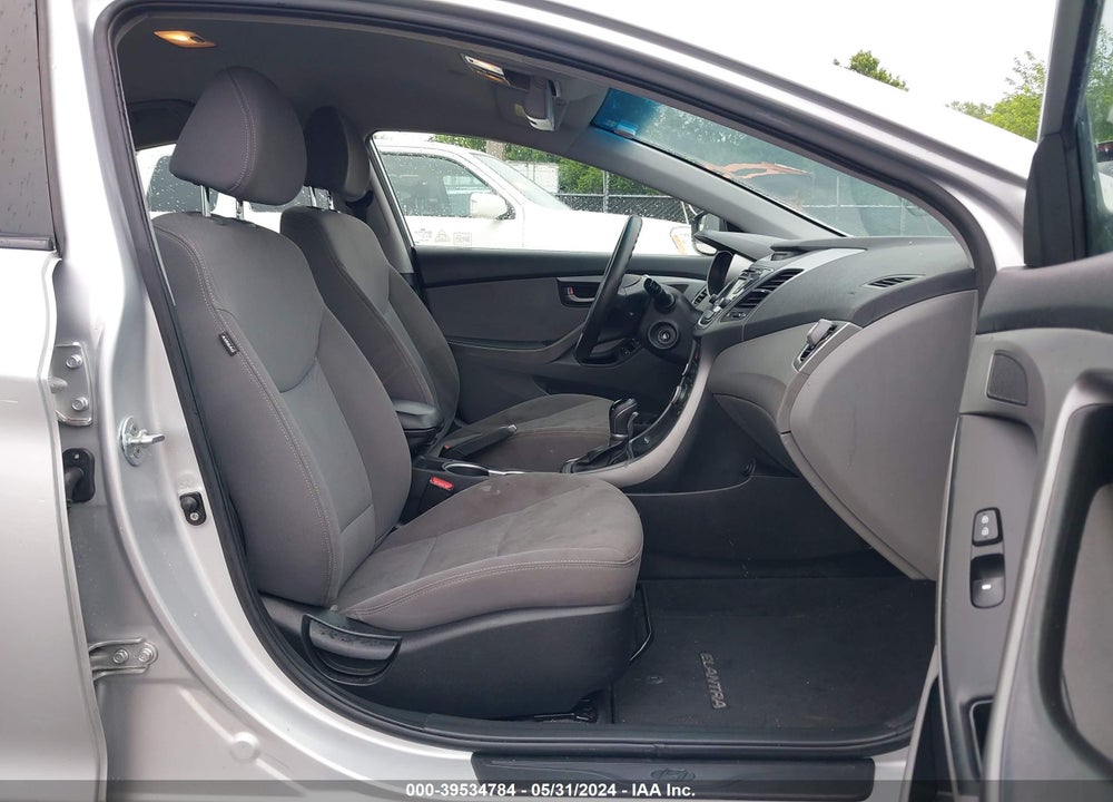 2014 HYUNDAI ELANTRA SE VIN: KMHDH4AE7EU040258
