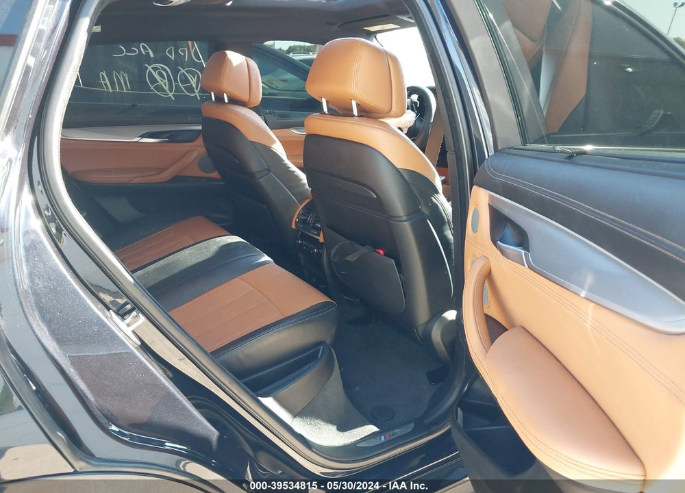 2016 BMW X6 XDRIVE50I VIN: 5UXKU6C55G0R99909