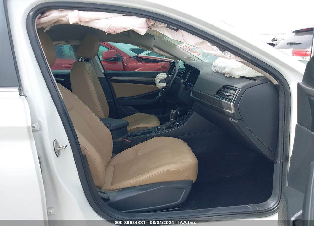 2019 VOLKSWAGEN JETTA 1.4T SEL VIN: 3VWE57BU0KM063998