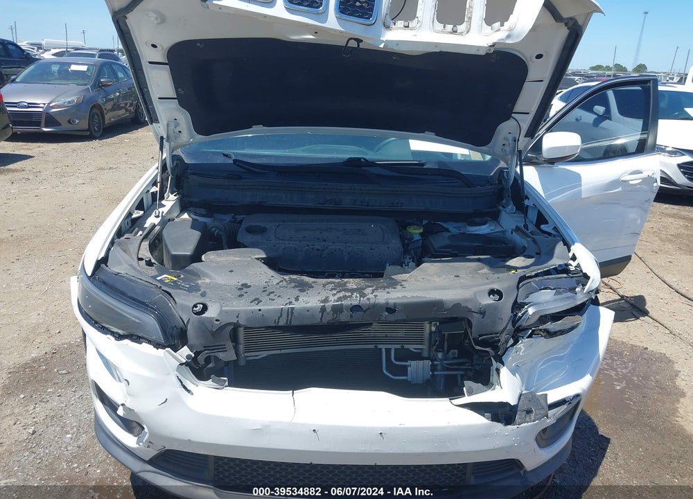 2019 JEEP CHEROKEE LATITUDE PLUS FWD VIN: 1C4PJLLB3KD331984