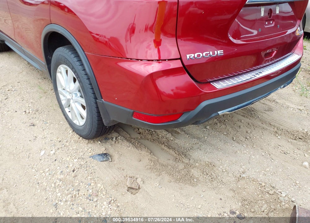 2018 NISSAN ROGUE SV VIN: 5N1AT2MV1JC758616