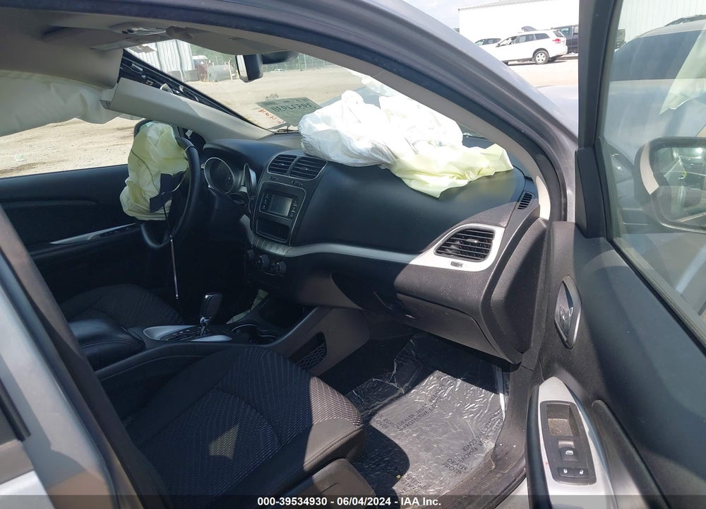 2019 DODGE JOURNEY SE VIN: 3C4PDCBB9KT845549