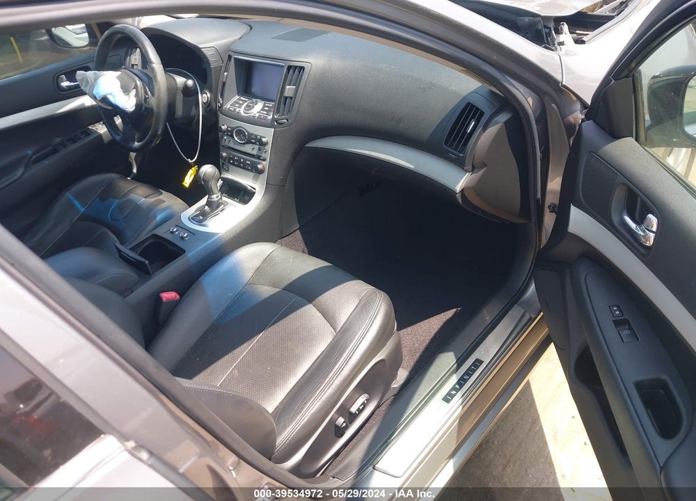 2009 INFINITI G37 JOURNEY VIN: JNKCV61E19M010861