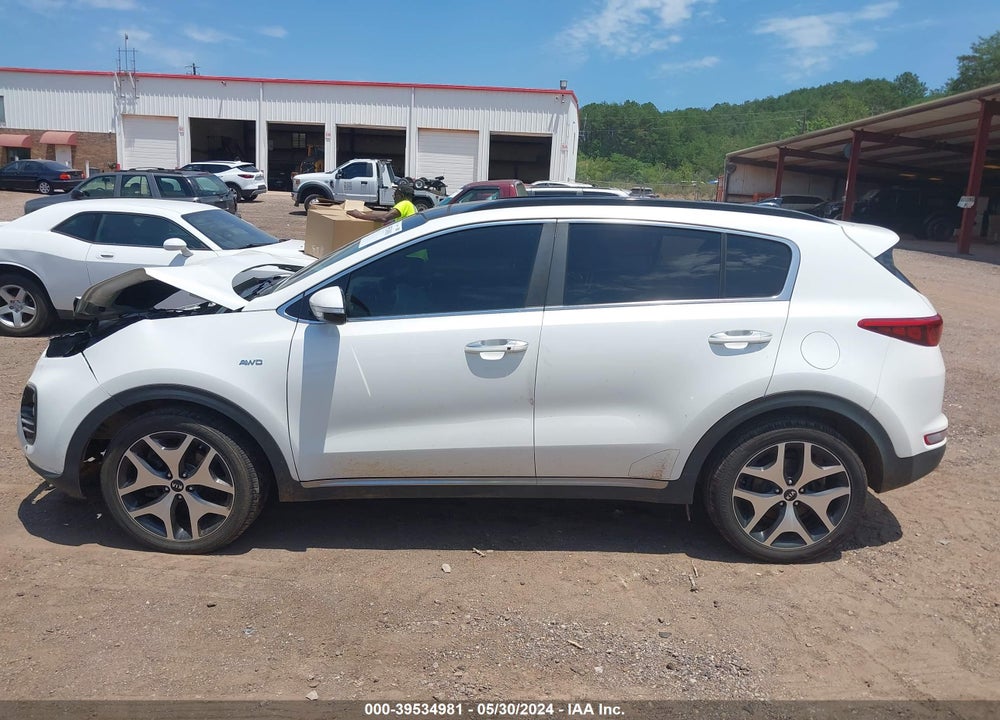 2018 KIA SPORTAGE VIN: KNDPRCA69J7373782