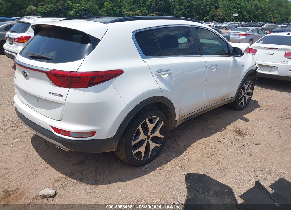 2018 KIA SPORTAGE VIN: KNDPRCA69J7373782
